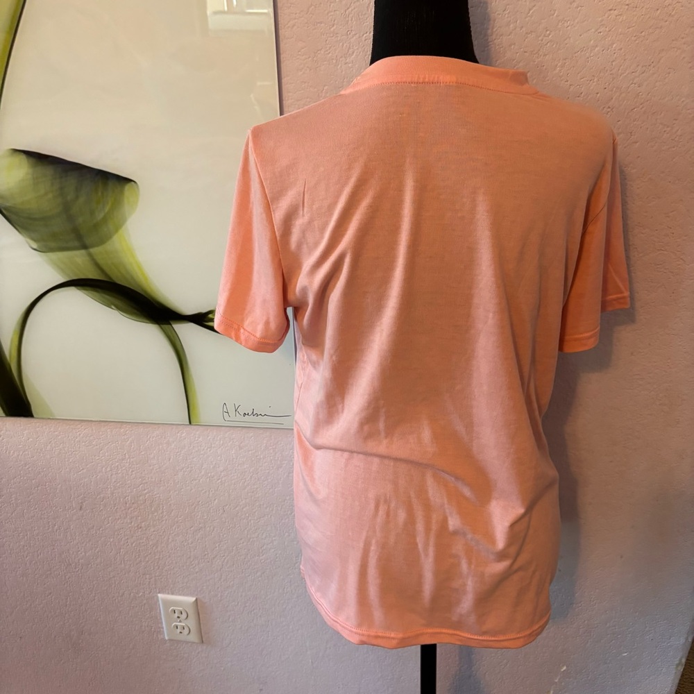shirt size medium - Picture 3 of 5